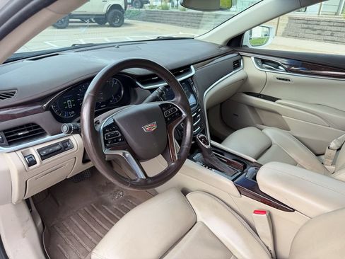 Used 2016 Cadillac XTS Premium FWD image 9