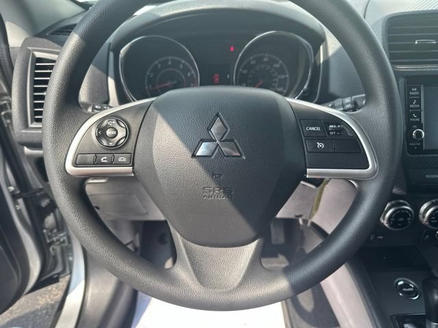 Used 2025 Mitsubishi Outlander Sport ES AWD/4WD image 8