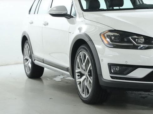 Used 2019 Volkswagen Golf Alltrack SEL AWD/4WD image 8