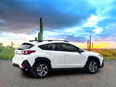 Used 2024 Subaru Crosstrek 2.0i Premium w/ Crosstrek Mirror Package AWD/4WD image 5