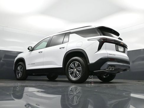 New 2026 Chevrolet Traverse LT image 41