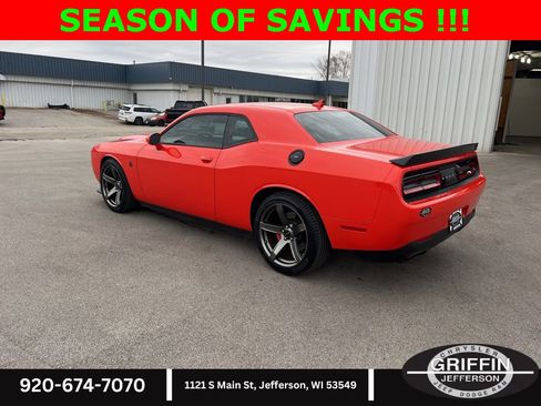 Used 2022 Dodge Challenger SRT Hellcat Redeye image 10
