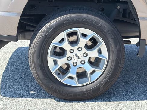 Used 2023 Ford F150 XLT AWD/4WD image 17