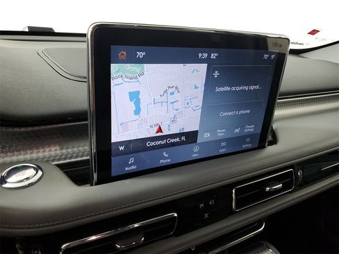 Used 2020 Lincoln Aviator Grand Touring w/ Class IV Trailer Tow Package image 27