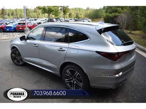 New 2026 Acura MDX w/ Advance Package image 7