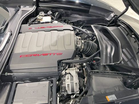 Used 2015 Chevrolet Corvette Stingray Coupe w/ 2LT Preferred Equipment Group image 25
