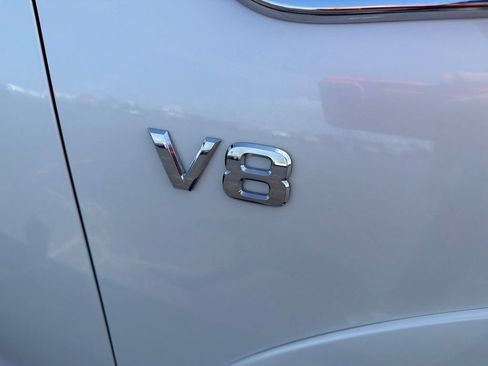 Used 2019 Nissan Armada Platinum w/ Interior Lighting Package AWD/4WD image 5