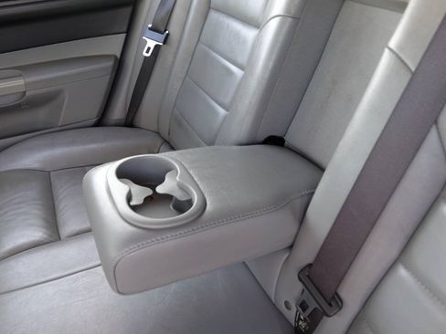 Used 2006 Dodge Magnum R/T w/ Convenience Group II RWD image 60