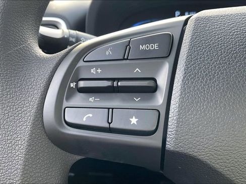 New 2026 Hyundai Venue SE image 20