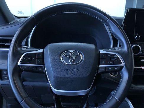 Certified 2025 Toyota Highlander XSE AWD/4WD image 24