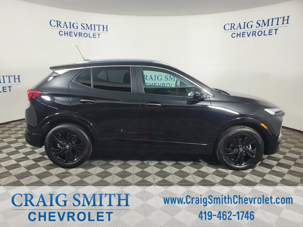 Used 2024 Buick Encore GX Sport Touring FWD image 6