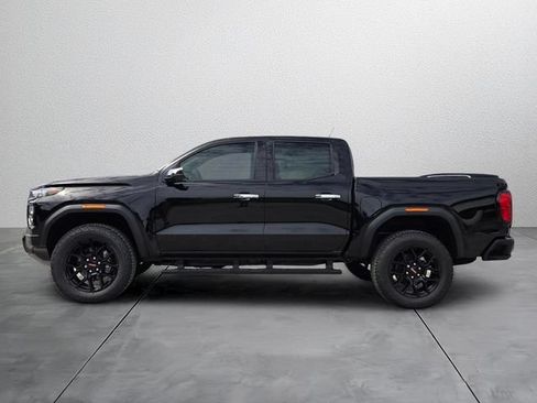 New 2026 GMC Canyon Denali w/ LPO, Denali Black Edition AWD/4WD image 3