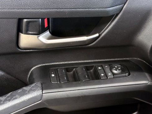 Certified 2025 Toyota Tacoma TRD Sport w/ TRD Sport Upgrade Package AWD/4WD image 9