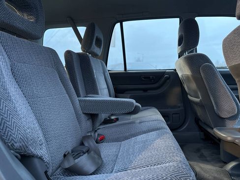 Used 1998 Honda CR-V LX image 16