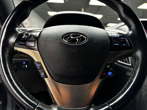 Used 2016 Hyundai Genesis 3.8 image 22