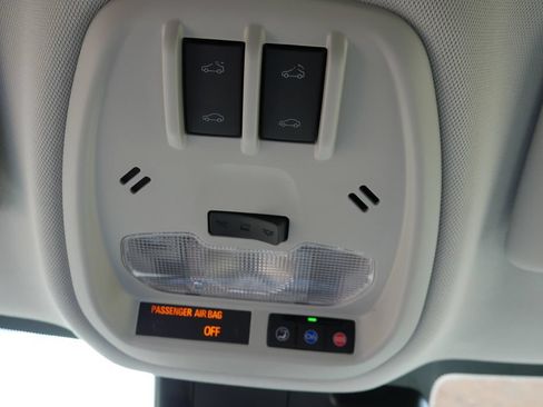 New 2026 Chevrolet Trax LT w/ Sunroof Package FWD image 28