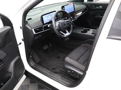 Used 2024 Honda Prologue EX image 14