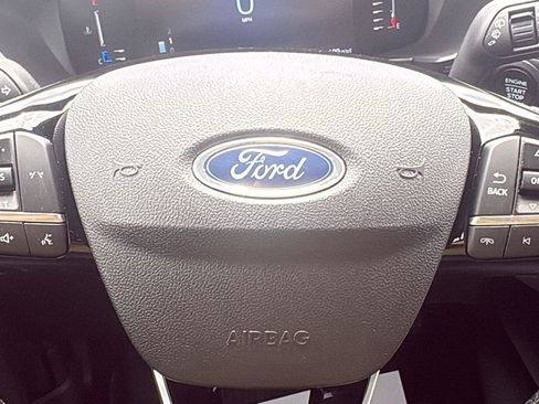 Certified 2024 Ford Escape Active AWD/4WD image 29
