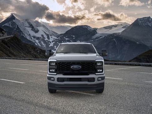 New 2026 Ford F250 Lariat w/ Black Appearance Package image 6