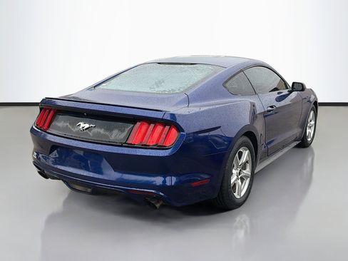 Used 2015 Ford Mustang Coupe image 3