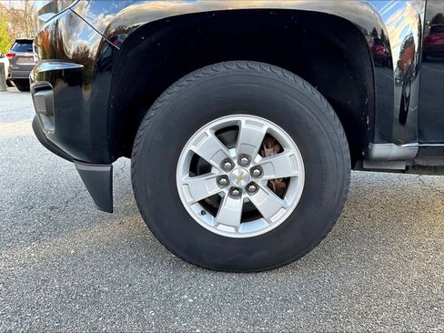 Used 2017 Chevrolet Colorado W/T w/ WT Convenience Package image 7