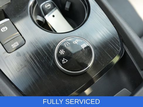 Used 2023 Nissan Rogue SV w/ SV Premium B Package AWD/4WD image 25