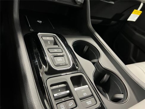 New 2025 Honda Pilot EX-L image 21