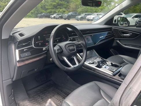 Used 2022 Audi Q8 Premium Plus w/ Premium Plus Package AWD/4WD image 8