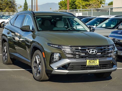New 2026 Hyundai Tucson SEL image 3