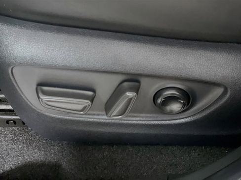 Used 2024 Toyota RAV4 Limited image 16