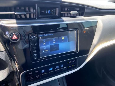 Used 2018 Toyota Corolla iM FWD image 34