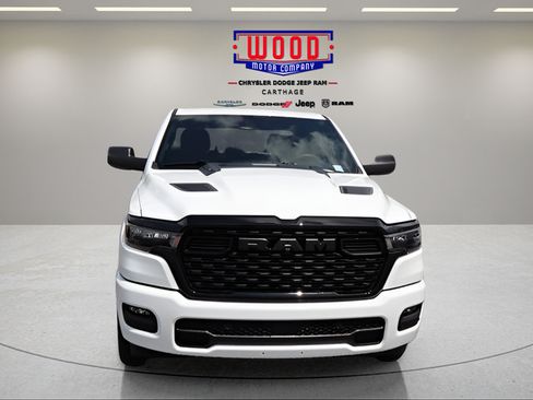 New 2026 RAM 1500 Express AWD/4WD image 10
