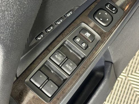 Used 2015 Lexus IS 250C image 12