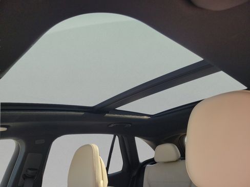 Certified 2026 Mercedes-Benz GLC 300 image 32