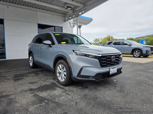 Used 2023 Honda CR-V LX image 4