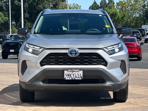 Certified 2023 Toyota RAV4 LE AWD/4WD image 11