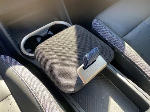 Certified 2025 MINI Cooper Countryman S image 31