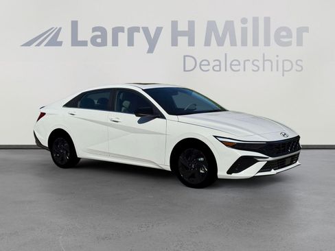 New 2026 Hyundai Elantra SEL Sport Premium image 10