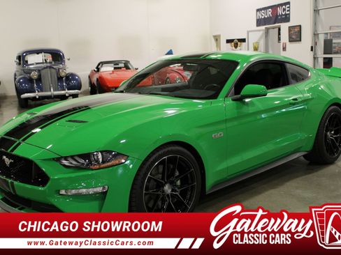 Used 2019 Ford Mustang GT RWD image 6