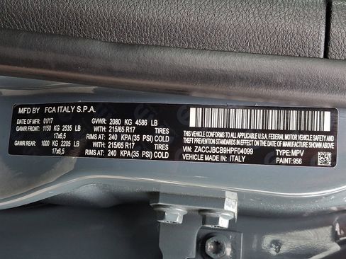 Used 2017 Jeep Renegade Trailhawk image 26