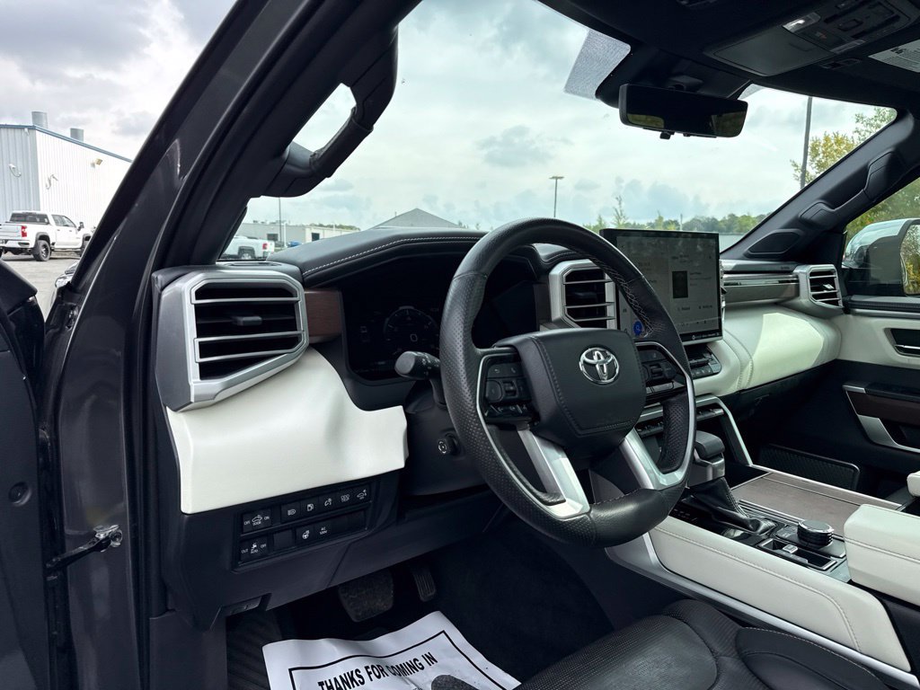Used 2024 Toyota Tundra Capstone AWD/4WD image 26