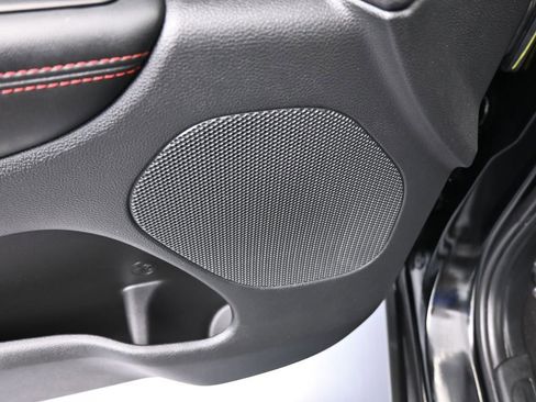 Used 2024 Dodge Durango GT image 14