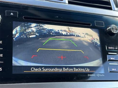 Used 2017 Subaru Legacy 2.5i Limited image 12