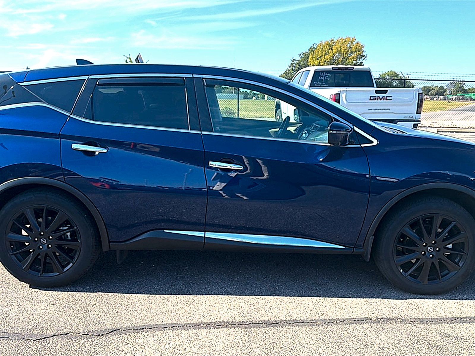 Used 2024 Nissan Murano SL FWD image 5