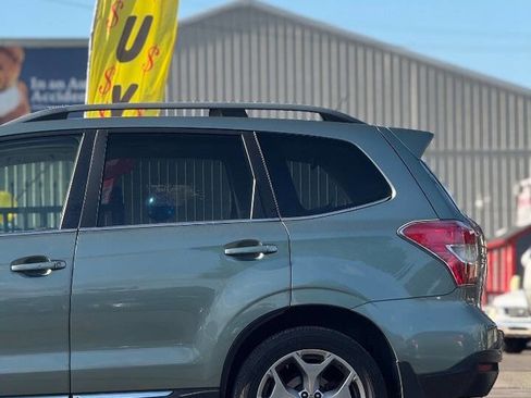 Used 2015 Subaru Forester 2.5i Touring w/ Eyesight & Navigation System AWD/4WD image 16