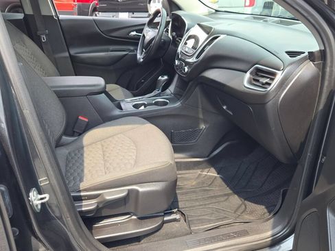 Certified 2018 Chevrolet Equinox LT w/ Sun & Infotainment Package AWD/4WD image 7