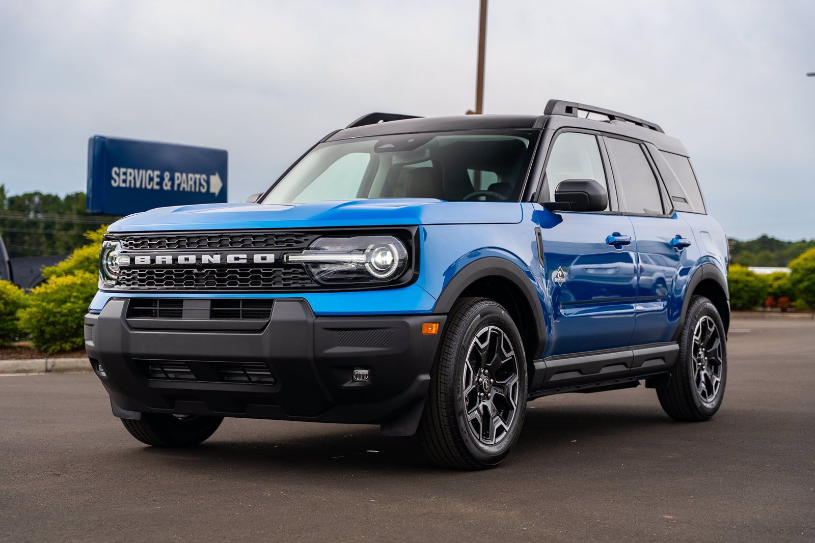 New 2026 Ford Bronco Sport Outer Banks AWD/4WD image 2