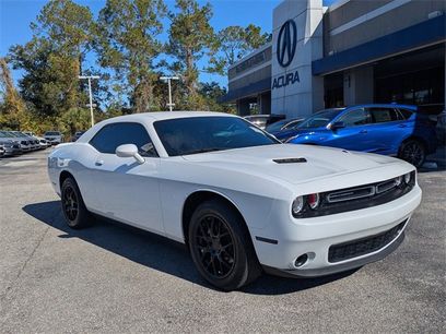 Used 2022 Dodge Challenger SXT