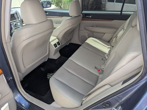 Used 2013 Subaru Outback 2.5i Limited AWD/4WD image 25