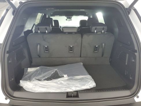 New 2026 Chevrolet Traverse LT w/ Midnight/Sport Edition image 33